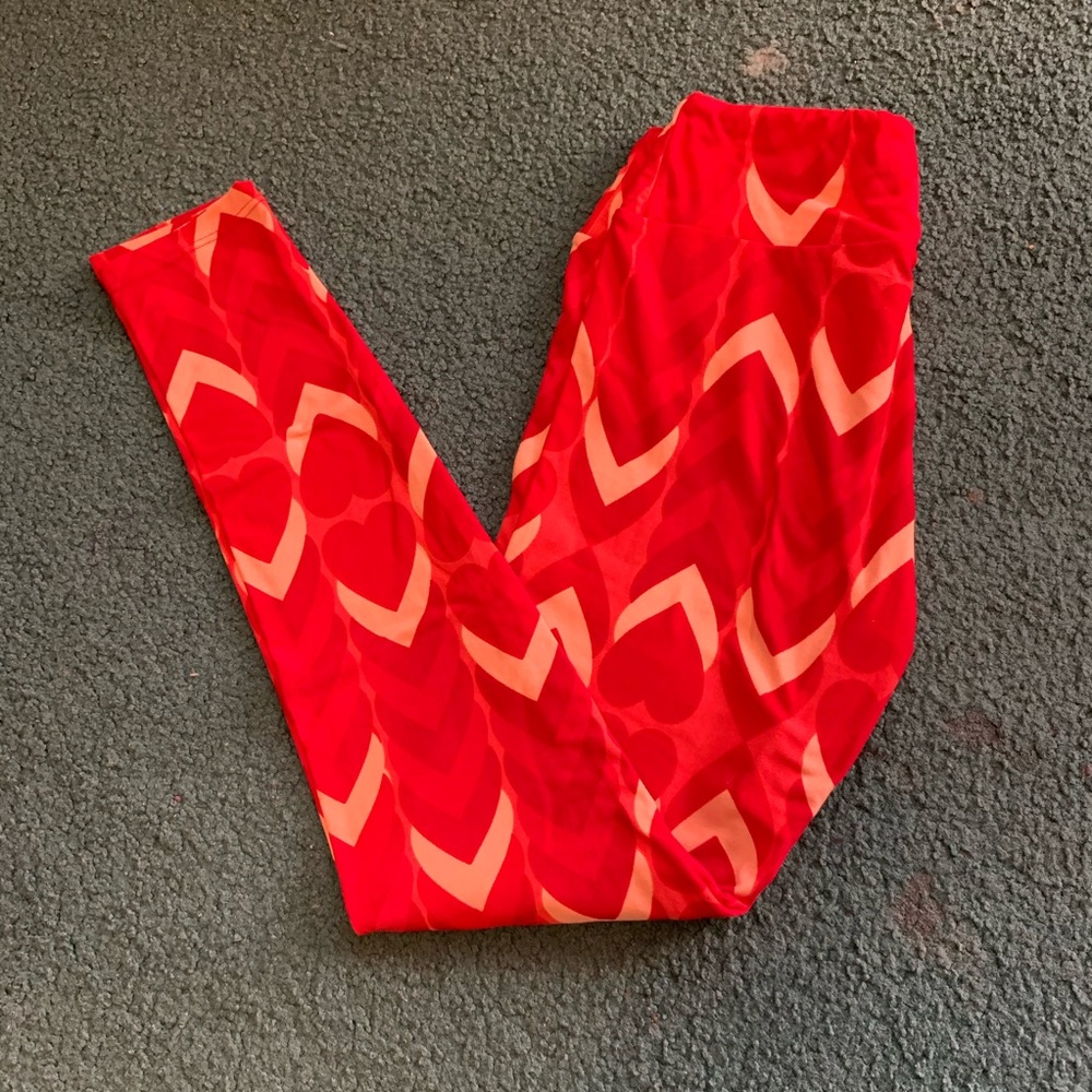 LuLaRoe heart leggings